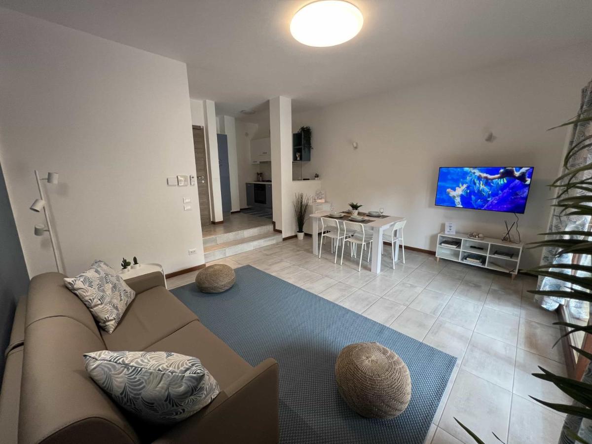 Garda Suite Appartamento Lago Di Garda Bedizzole Exterior foto